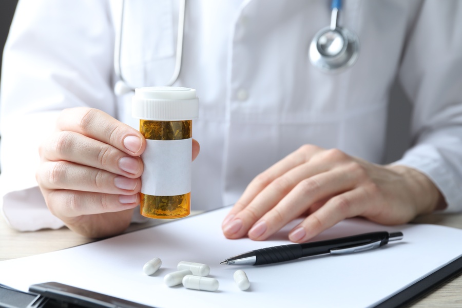 The Connection Between Medical Marijuana and Women’s Health: Insights from MMJ Care MD